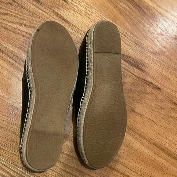 Authentic Saint Laurent (YSL) Espadrilles 7.5 - Picture 3 of 6